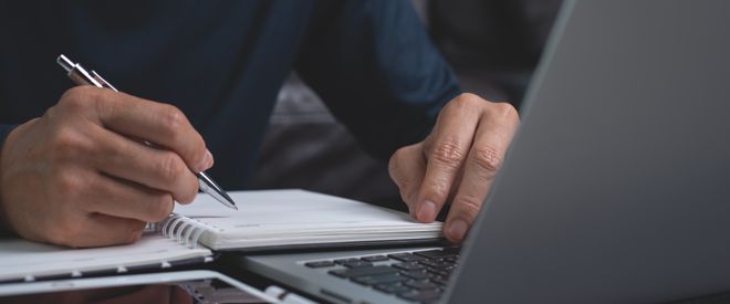 ¿Cómo mejorar el dominio del idioma inglés para los negocios?